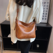 Load image into Gallery viewer, Women's Large Capacity All-Match Bag Tote Crossbody Bag Stylish Bag For Work & School