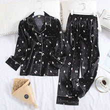 Load image into Gallery viewer, Long Sleeve Pajamas Autumn Ice Silk Long Sleeve Trousers Suit Printing Fashion Pyjamas Set