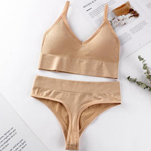 Load image into Gallery viewer, Women Seamless Bra Set Sexy Thong Low Waist Panties Wire Free Bra Bralette Lingerie Brassiere Cotton Female Underwear Set