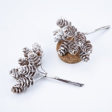 Load image into Gallery viewer, 10pcs/Bundle Artificial Plants Fake Pine Cone Decorative Flowers Wreaths Christmas Home Decor Diy Gifts Handmade Pompon