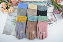 Load image into Gallery viewer, Jacquard Gloves Winter Touch Screen Thermal Knitting Gloves Outdoor Fashion Cold-Proof Gloves