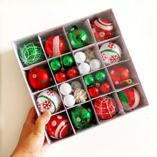 Load image into Gallery viewer, Christmas Decoration 6cm Electroplating Ball Plastic Ball Shaped Painted Christmas Ball Gift Christmas Tree Pendant