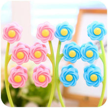 Load image into Gallery viewer, 1Pcs Flower Shape Facial Massager Roller Manual Face-lift Neck Slimming Relaxation Anti Wrinkle Beauty Tools Skin Care Health