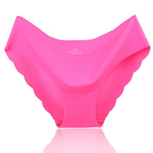 Load image into Gallery viewer, Women Sexy Breathable Comfortable Cotton Panties Briefs Lingerie Low Waist Underwear