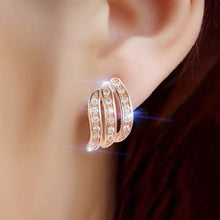 Load image into Gallery viewer, New Design Red Heart Stud Earring Women Metal Gold Color Eye Heart Lips Wedding Statement Earrings Fashion Party Jewelry
