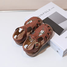 Load image into Gallery viewer, Sweet Princess Sandals Summer New Covered Toe Embroidered French Style Baby Girls Simple Flat Casual Dress Shoes