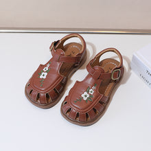 Load image into Gallery viewer, Sweet Princess Sandals Summer New Covered Toe Embroidered French Style Baby Girls Simple Flat Casual Dress Shoes