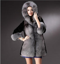 Load image into Gallery viewer, Fur Coat Fur Female Autumn And Winter Women's Faux Fur Silver Fox Coat Fur Coat