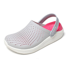 Load image into Gallery viewer, Men's Sandals Pump Beach Shoes Couple Sandals Summer Keqi Plaid Hole Shoes