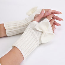 Load image into Gallery viewer, Autumn and Winter Women's Bow Cute Fashion Gloves Knitted Wool Keep Warm Half Finger Fingerless Gloves