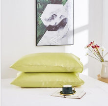 Load image into Gallery viewer, 2PCS Satin Silk Pillowcase Black White Solid Color Satin Imitated Silk Pillow Cover US Twin Queen King Size Pillowcase Dropship