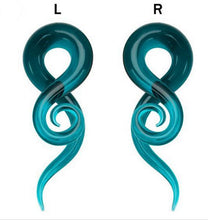 Load image into Gallery viewer, Exquisite Auricle Glass Snail Ear Extender Human Body Piercing Accessories