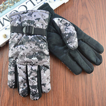 Load image into Gallery viewer, Warm Men's Gloves Outdoor Motorcycle Electric Car Riding Non-Slip Gloves