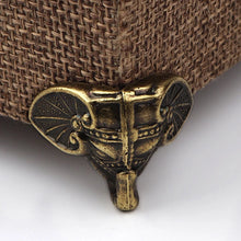 Load image into Gallery viewer, 4Pcs/Set Antique Wood Box Feet Leg Corner Protector Triangle Rattan Carved Decorative Bracket For Furniture Hardware