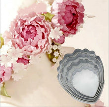 Load image into Gallery viewer, 4pcs Sugar Baking Mold Peony Flowers Cake Fondant Plunger Cutter Decorating Mold Kitchen Tool