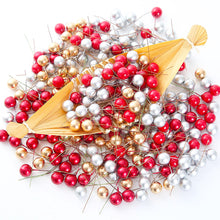 Load image into Gallery viewer, 50/100pcs/Lot mini plastic berry artificial flower red cherry pearlescent stamen wedding Christmas Cake Box Wreaths Decoration