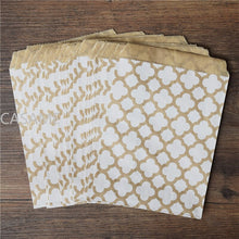 Load image into Gallery viewer, 50pcs/ Lot treat candy bag high quality Party Favor Paper Bags Chevron Polka Dot Stripe Printed Paper craft Bags Bakery Bags