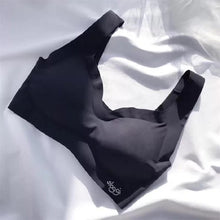 Load image into Gallery viewer, Seamless Fitness Gathering Shockproof Pads Push Up Bras Women's Underwear Bras Women's Underwear