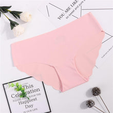 Load image into Gallery viewer, Seamless Panty Set Underwear Female Comfort Intimates Solid Mid-Waist PantyPanties