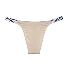 Load image into Gallery viewer, Women Sexy Leopard Panties Low-waist Underwear Thong Female G String Breathable Lingerie Temptation Cotton Intimates