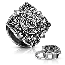 Load image into Gallery viewer, Retro Auricle Stainless Steel Pulley Ear Extender Human Body Piercing Accessories