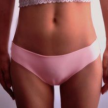 Load image into Gallery viewer, Sexy Ladies Ice Silk Thong Seamless Underwear Bikini UnderwearPanties