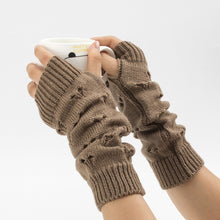 Load image into Gallery viewer, Jacquard Heart Knitted Wool Keep Warm Arm Sleeve Men's and Women's Mid-Length Ski Fingerless Gloves