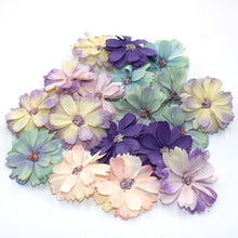 Load image into Gallery viewer, Hot 50 pieces of 4.5 cm daisy flower head mini silk artificial flower decoration home wedding decoration DIY wreath headdress fa