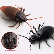 Load image into Gallery viewer, Infrared Remote Control Cockroach Toy Animal Trick Terrifying Mischief Kids Toys Funny Novelty Gift RC Spider Ant