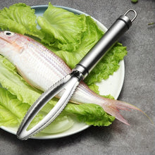 Load image into Gallery viewer, Kitchen accessories Stainles Fish Scales Scraping Graters Fast Remove Fish Cleaning Peeler Scraper Fish bone tweezers tool gadge
