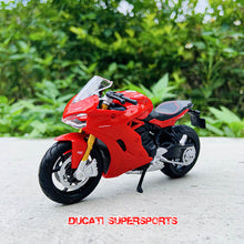 Load image into Gallery viewer, 1:18 The New Ducati Super Naked V4 S red original authorized simulation alloy motorcycle model toy car gift collection