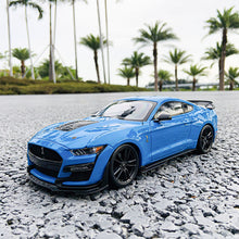Load image into Gallery viewer, 1:18 New 2020 Custom Edition Ford Shelby GT500 Alloy Retro Car Model Classic Car Model Car Decoration Collection gift