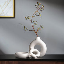 Load image into Gallery viewer, Nordic Style Flower Vase Women Body Half Face Flower Pot Vase Ceramic Art Crafts Bedroom Living Room Desktop Decoration