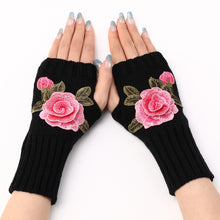 Load image into Gallery viewer, 2023 New Autumn and Winter Women's Short Chic Flower Gloves Knitted Wool Oversleeve Warm Half Finger Fingerless Gloves