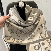 Load image into Gallery viewer, 2023 Winter New Artificial Cashmere Scarf F Letter All-Matching Long Tassel Shawl Fashion Thickened Scarf