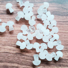 Load image into Gallery viewer, 5PCs Natural Crystal Agate Mushroom 2cm Mini Small Mushroom Crystal Crafts Micro Landscape Ornaments Decorations