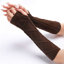 Load image into Gallery viewer, Jacquard Rhombus Wool Keep Warm Men's and Women's Half Finger Fingerless Gloves Mid-Length Knitted Oversleeve