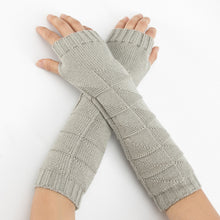 Load image into Gallery viewer, Men's and Women's Knitted Warm Fingerless Gloves Bougainvillea Spectabilis Mid-Length Gloves