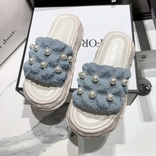 Load image into Gallery viewer, Classic Style Sandals Women's Outdoor Wear Spring and Summer Dissolved Thick Bottom Fashion One-Shaped Beach Slippers