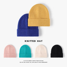 Load image into Gallery viewer, Beanie Hat Women's Autumn and Winter Wild Light Board Show Face Men's Knitted Hat Black Fashionable Warm Woolen Cap Women