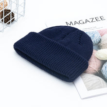 Load image into Gallery viewer, Light Board Solid Color Knitted Hat Men's Warm Beanie Hat Korean Style All-Matching Knitted Hat Knitted Hat Yupi Beanie Hat