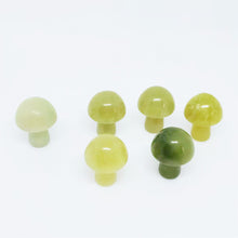 Load image into Gallery viewer, 5PCs Natural Crystal Agate Mushroom 2cm Mini Small Mushroom Crystal Crafts Micro Landscape Ornaments Decorations