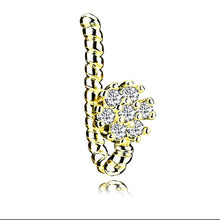 Load image into Gallery viewer, Piercing Jewelry Fashion Exquisite AA Zircon Heart-Shaped Nose Stud Nasal Splint Ear Clip Nose Ring