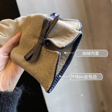 Load image into Gallery viewer, Winter Women's Korean-Style Cute Bow Fleece-Lined Thickened Autumn Riding Electric Car Cold-Proof Warm Touch Screen Gloves