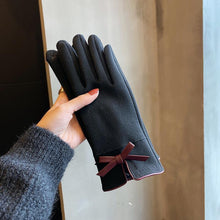 Load image into Gallery viewer, Winter Women's Korean-Style Cute Bow Fleece-Lined Thickened Autumn Riding Electric Car Cold-Proof Warm Touch Screen Gloves