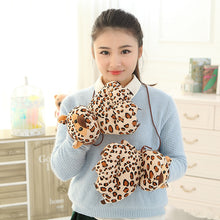 Load image into Gallery viewer, Winter Cute Cartoon Thermal Sharp Claw Gloves Female Halter Student Super Cute Male Thickened Gloves