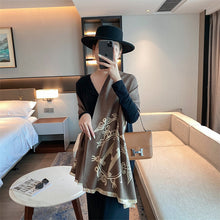 Load image into Gallery viewer, 2023 Autumn and Winter New European and American Famous H Letter Artificial Cashmere Scarf Women's Air-Conditioned Room Outdoor Decoration Long Wrap