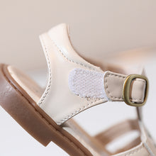 Load image into Gallery viewer, Sweet Princess Sandals Summer New Covered Toe Embroidered French Style Baby Girls Simple Flat Casual Dress Shoes