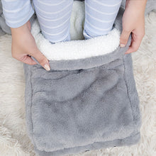 Load image into Gallery viewer, USB Electric Foot Warmer Heater Power Saving Warm Foot Cover Feet Heating Pads