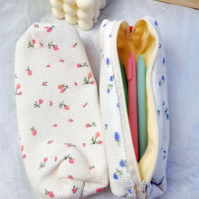 Load image into Gallery viewer, Pencil Case Fresh Style Pencil Bag Small Flowers Pencil Cases Cute Simple Pen Bag